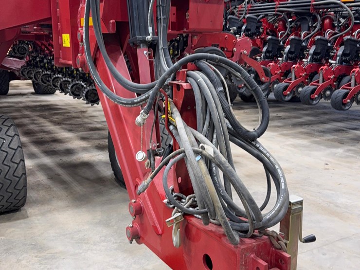 2023-case-ih-2160-image-24