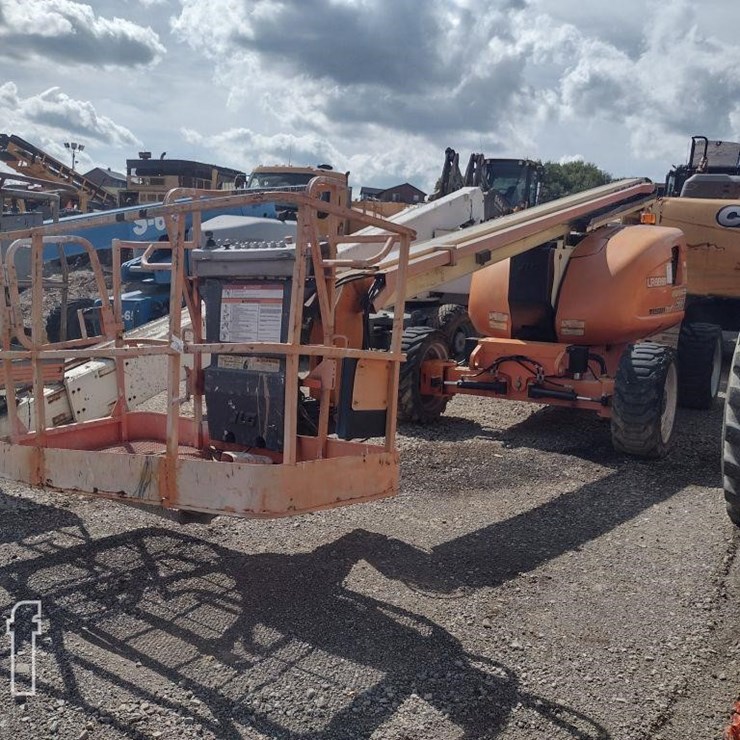 2005 JLG 600A