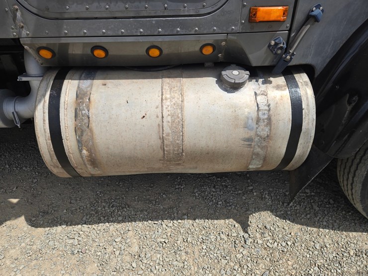 #1803-•-1987-international-tandem-axle-dump-truck-image-15