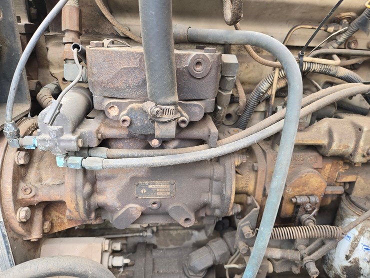#1803-•-1987-international-tandem-axle-dump-truck-image-44