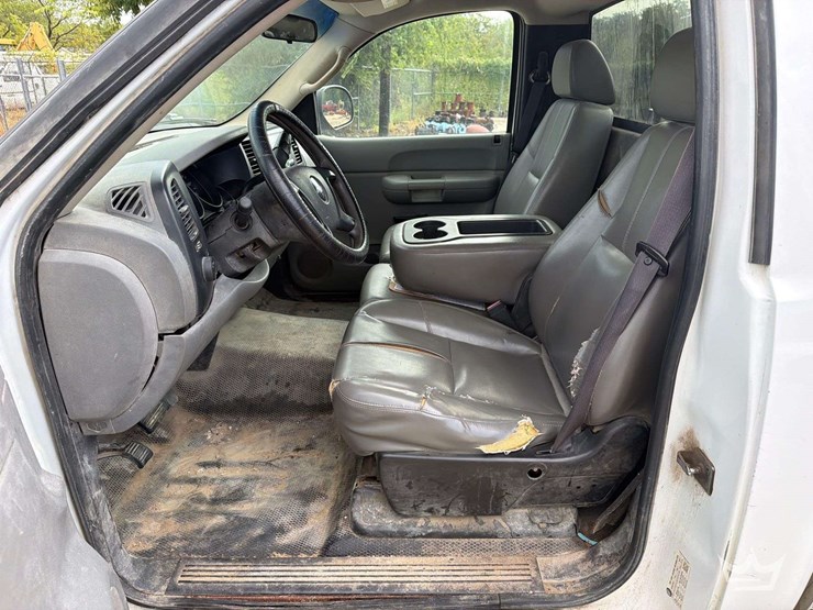 2008-chevrolet-silverado-1500-image-22