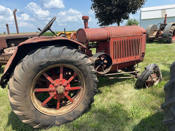 mccormick-deering-10-20-image-6