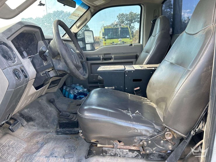 ford-f550-image-12