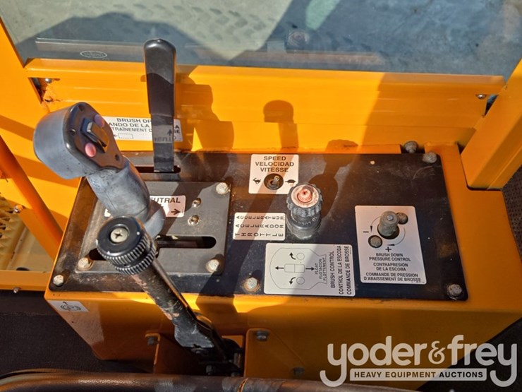 2015-rosco-rb48-image-51