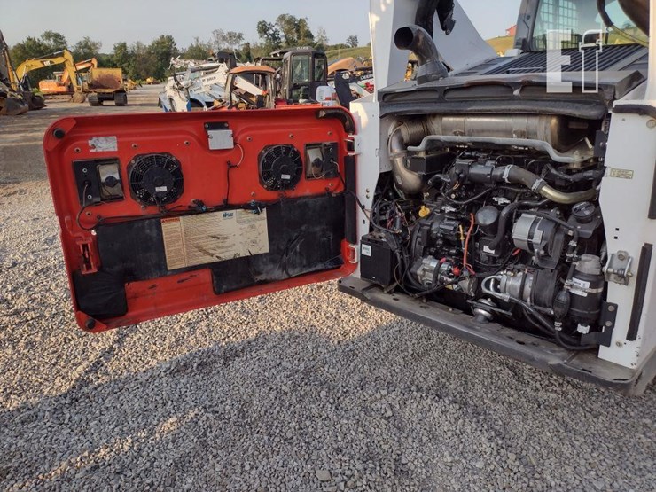 2016-bobcat-a770-image-25