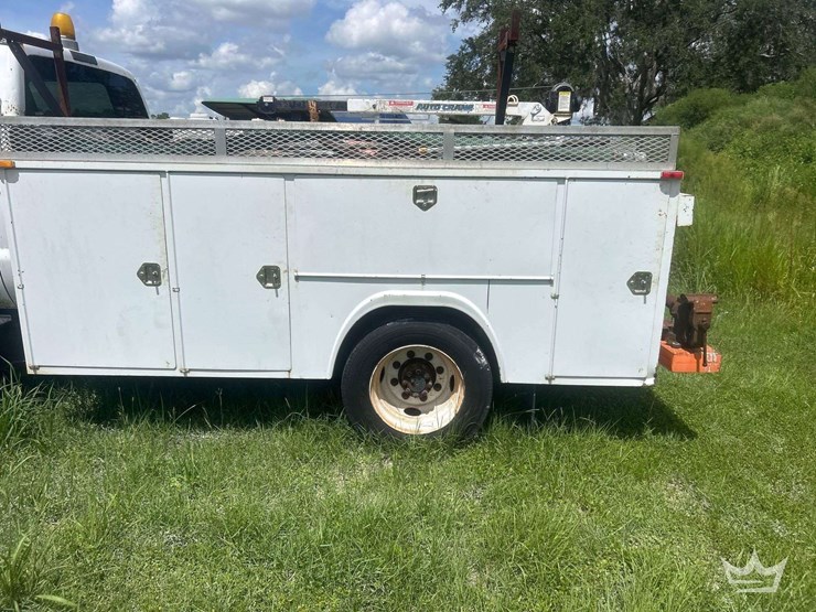 2016-ford-f650-image-16