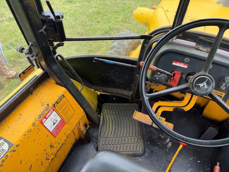 deere-310c-image-37