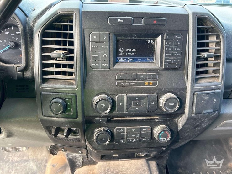 2018-ford-f350-image-16