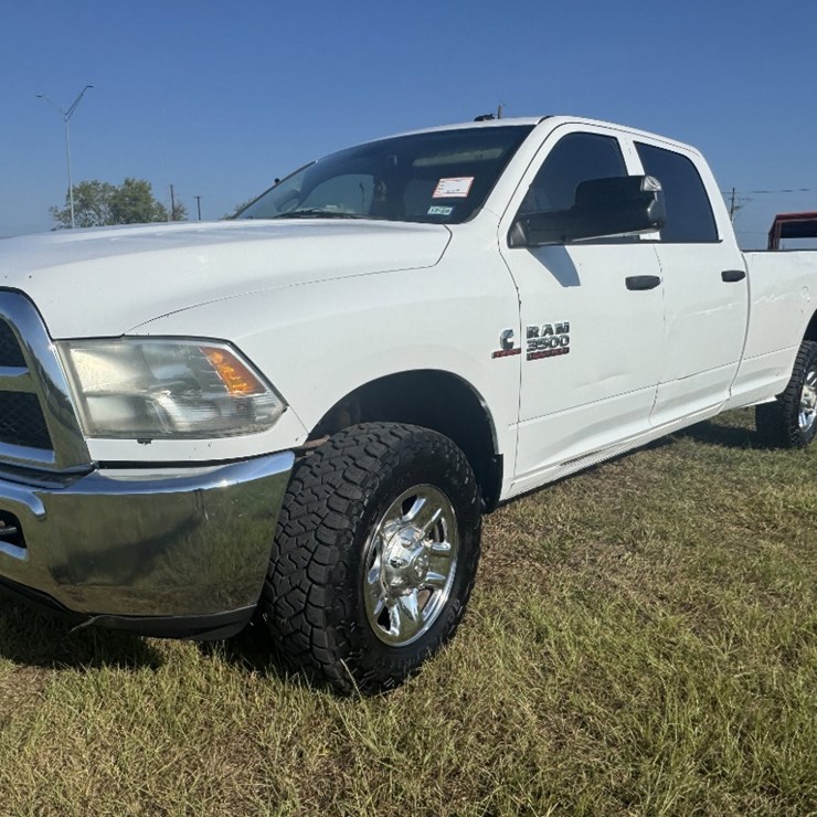 2013 DODGE 3500HD