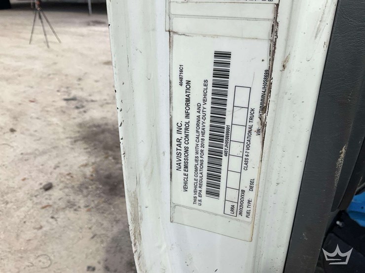 2018-international-durastar-4300-image-6
