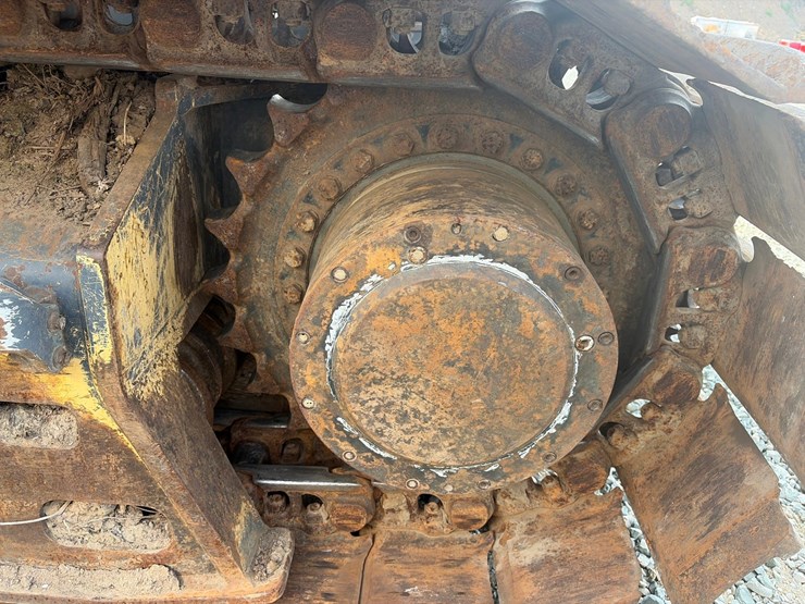 2015-deere-853m-image-53