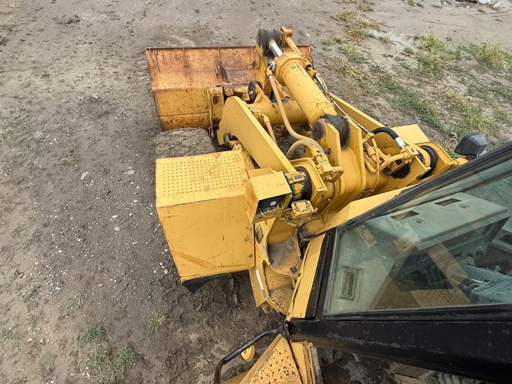 caterpillar-950f-image-39