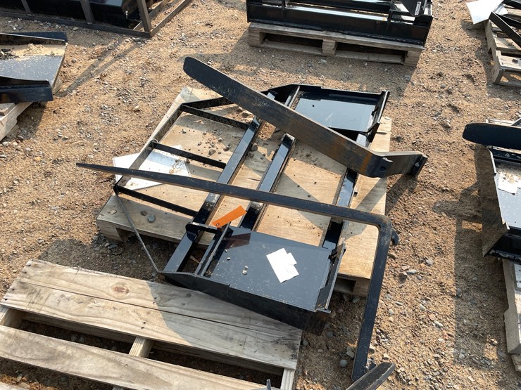 #2066-•-2026-mower-king-skid-steer-forks-image-4
