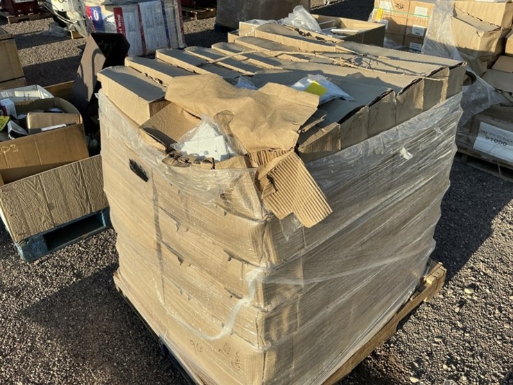 pallet-of-switch-cover-plates-image-1
