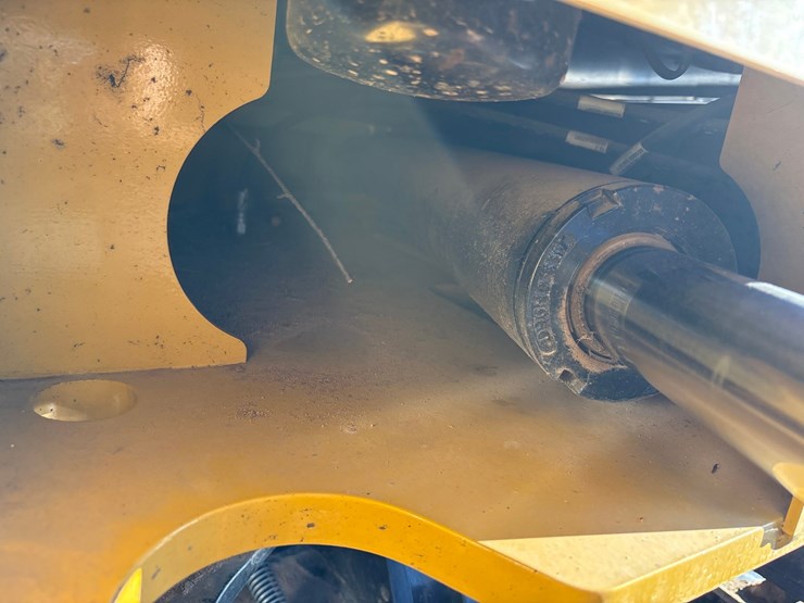 2020-caterpillar-306cr-image-30