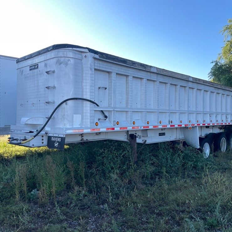 #1316 • 1996 Ravens End Dump Trailer (Has MN Title)