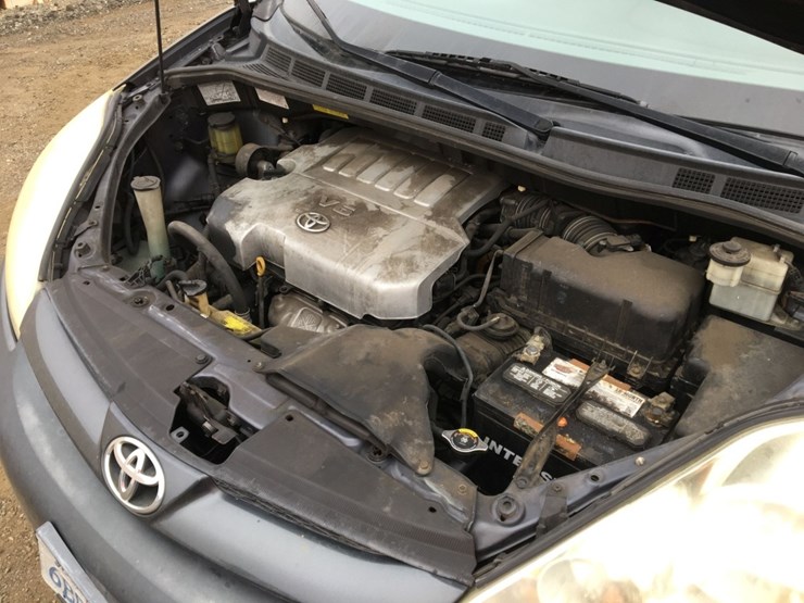 2008-toyota-sienna-ce-image-6