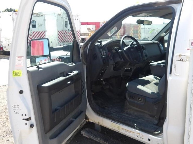 2012-ford-f450-image-24