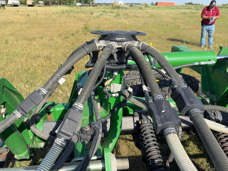 john-deere-1890-image-9