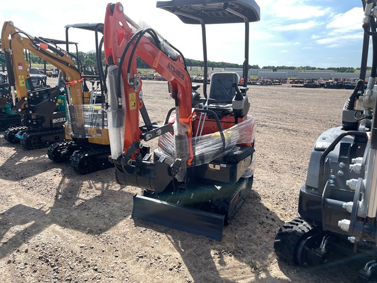 #5518-•-2026-ats-power-me18-mini-excavator-image-1