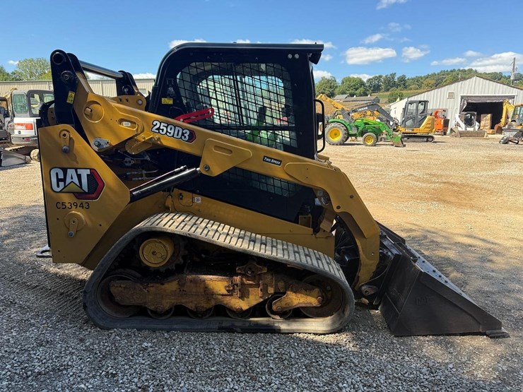 2023-caterpillar-259d3-image-5