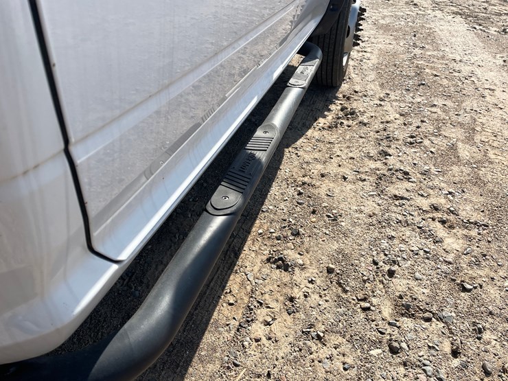 #1485-•-2016-ram-5500-flatbed-truck-(has-mn-salvage-title)-image-45
