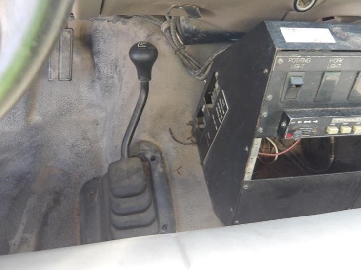 2003-ford-f450-image-23