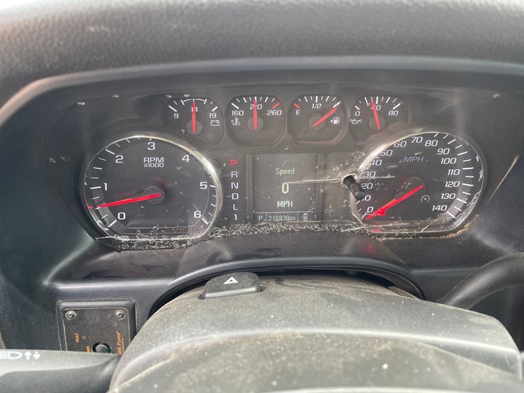 2019-chevrolet-2500-image-18