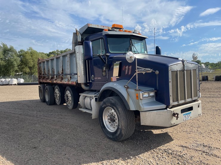 #1488-•-1994-kenworth-dump-truck-(has-mn-title)-image-4