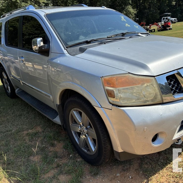 2012 NISSAN ARMADA