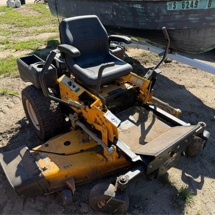 CUB CADET 60