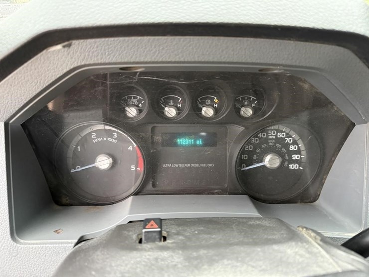 2011-ford-f350-image-7