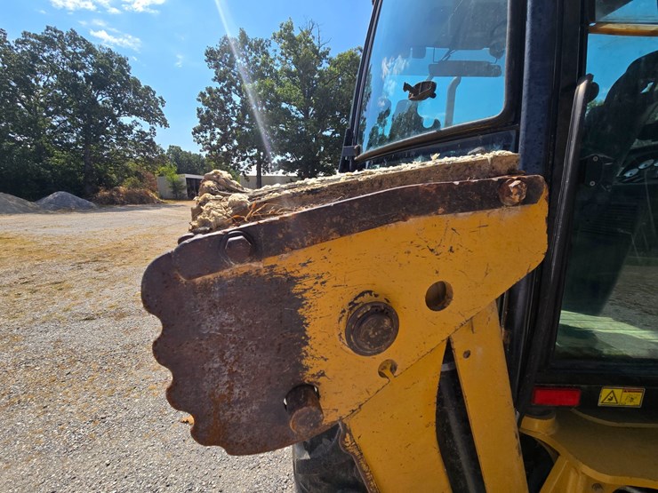 caterpillar-420e-image-86