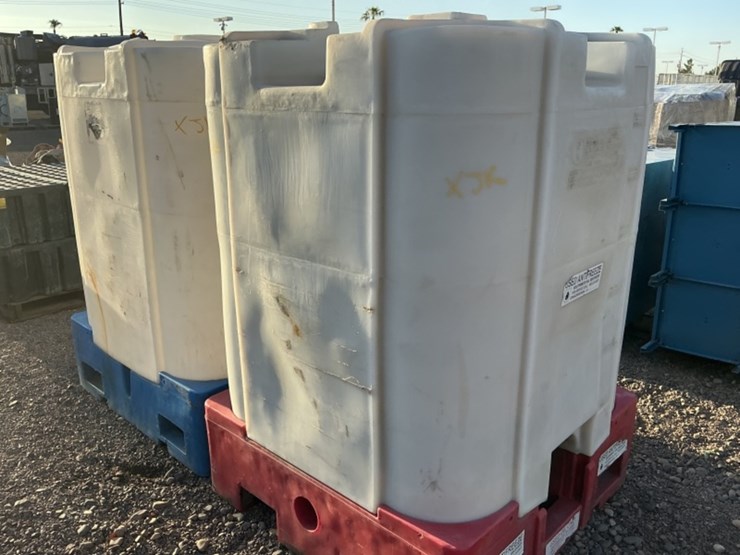 (2)-330gal-plastic-totes-image-4