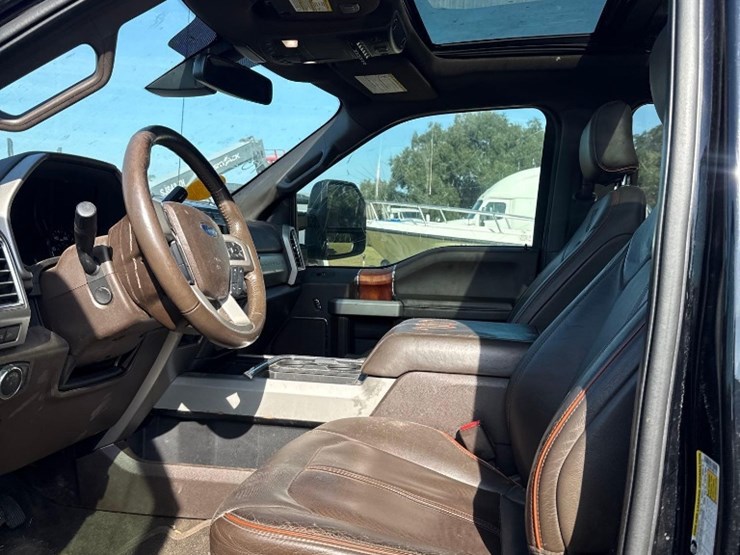 2017-ford-f250-king-ranch-image-10