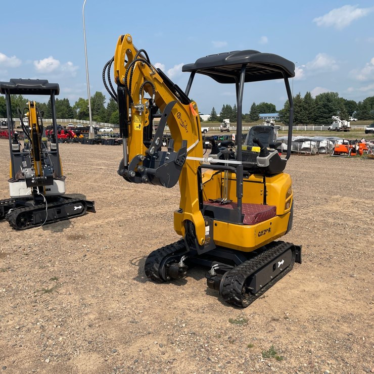 #5550 • 2026 QK20R Mini Excavator