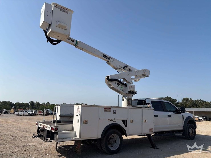 2017-ford-f550-image-3