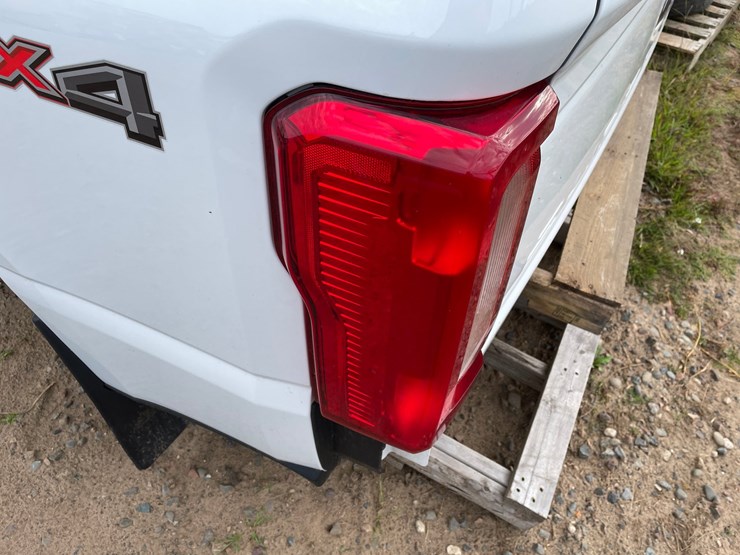 2024-ford-f250-image-5