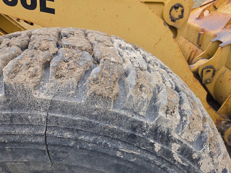 caterpillar-950e-image-64