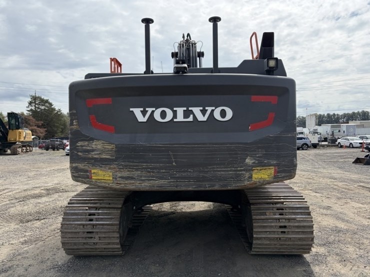 2020-volvo-ec300el-image-5