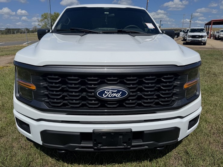 2024-ford-f150-image-2