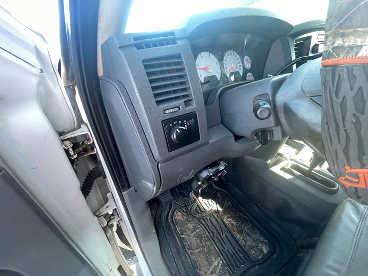 2008-dodge-ram-4500-image-59