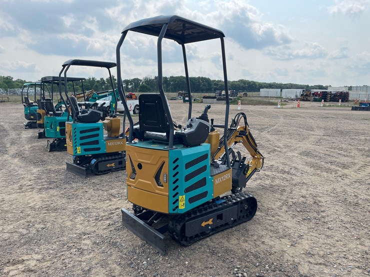 #5538-•-2026-mx12rx-mini-excavator-image-3