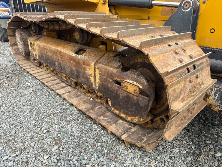 2014-deere-750k-lgp-image-60