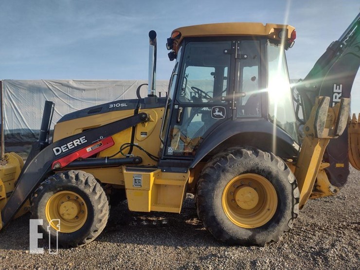 2021-deere-310sl-image-14