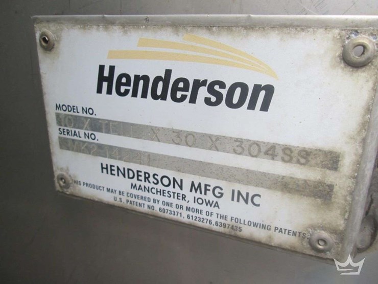 2004-henderson-1100-image-13