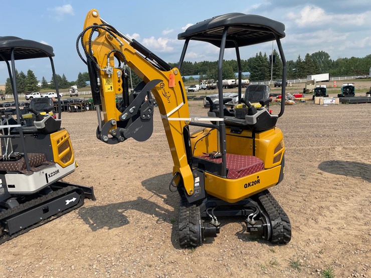 #5547-•-2026-qk20r-mini-excavator-image-1