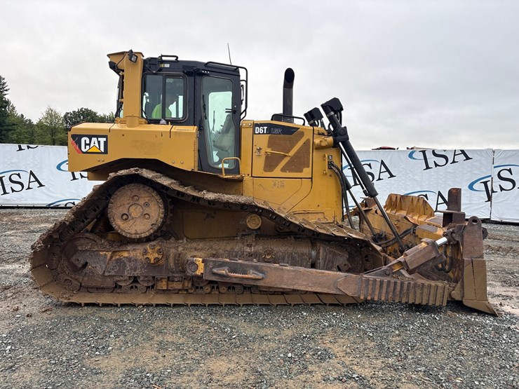 caterpillar-d6t-lgp-image-6