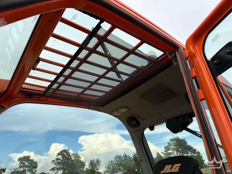 2023-jlg-ag925-8,000lbs-rough-terrain-telehandler-image-37