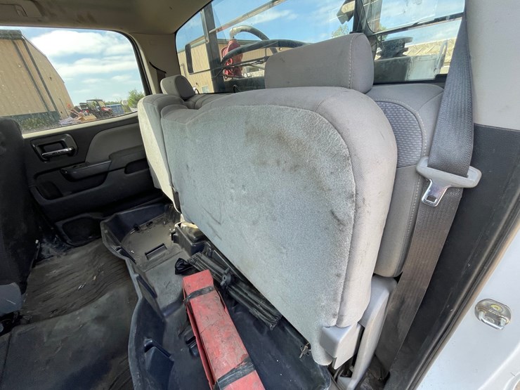 #1472-•-2019-gmc-sierra-pickup-truck-(has-mn-title)-image-39